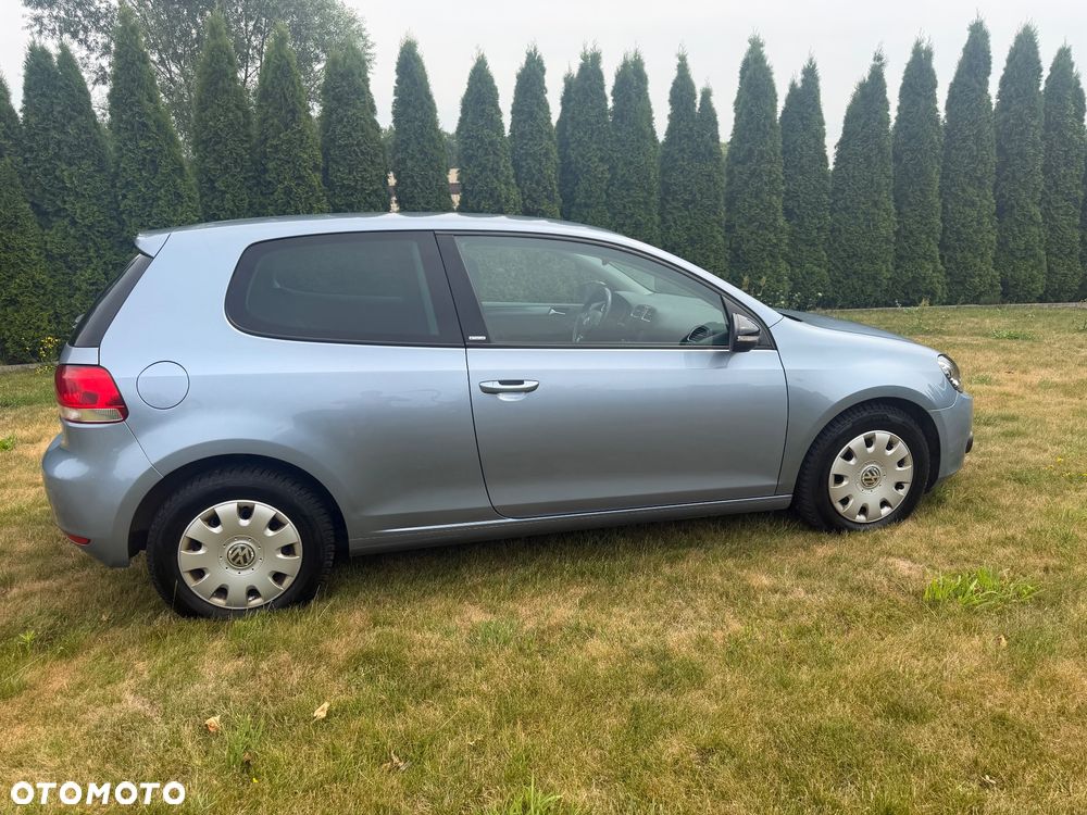 Volkswagen Golf 1.6 TDI DPF BlueMotion - 6