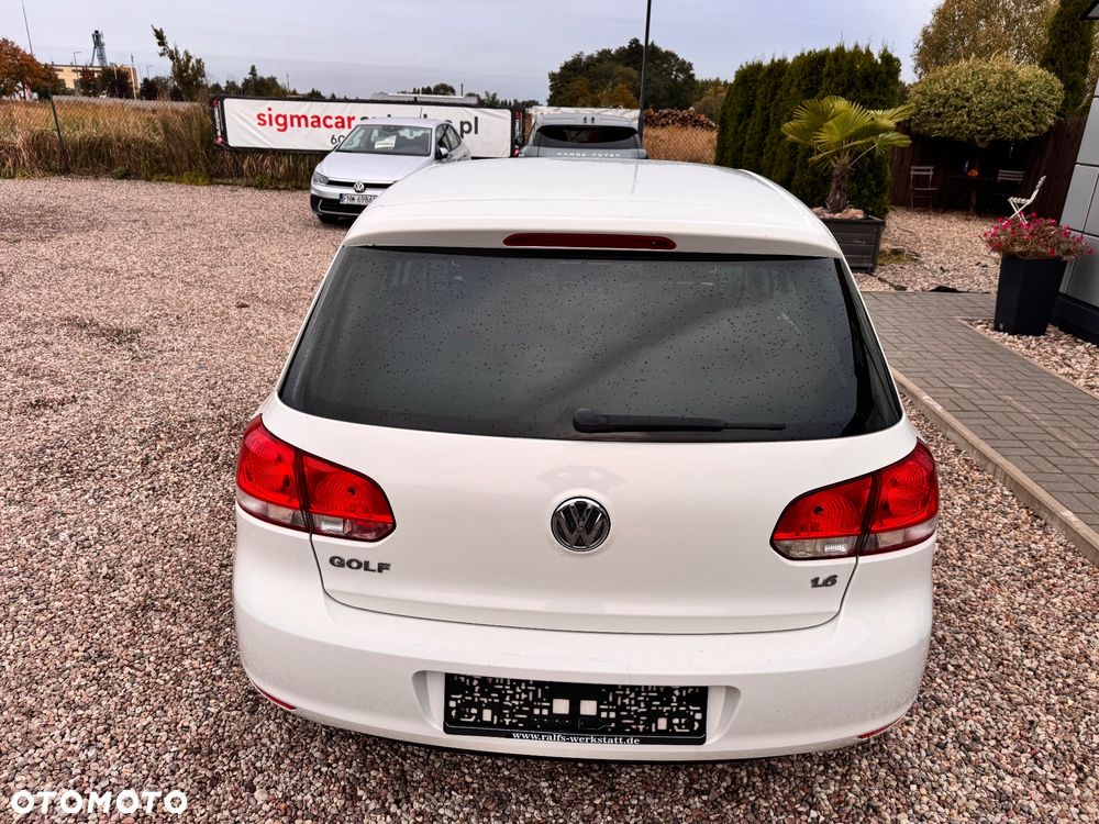 Volkswagen Golf 1.6 Edition - 17