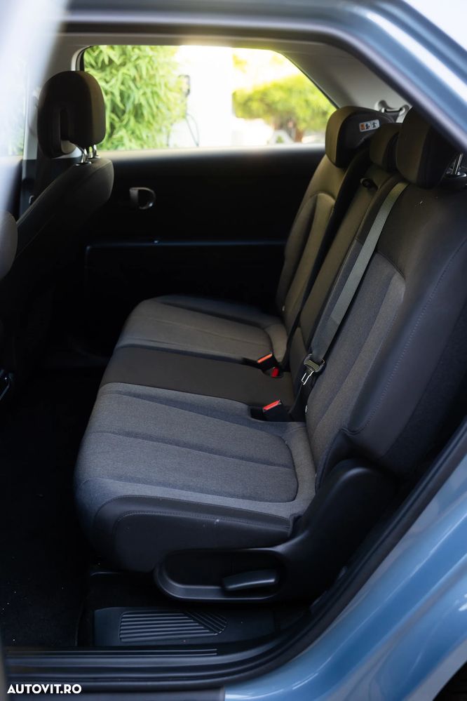 Hyundai IONIQ - 14