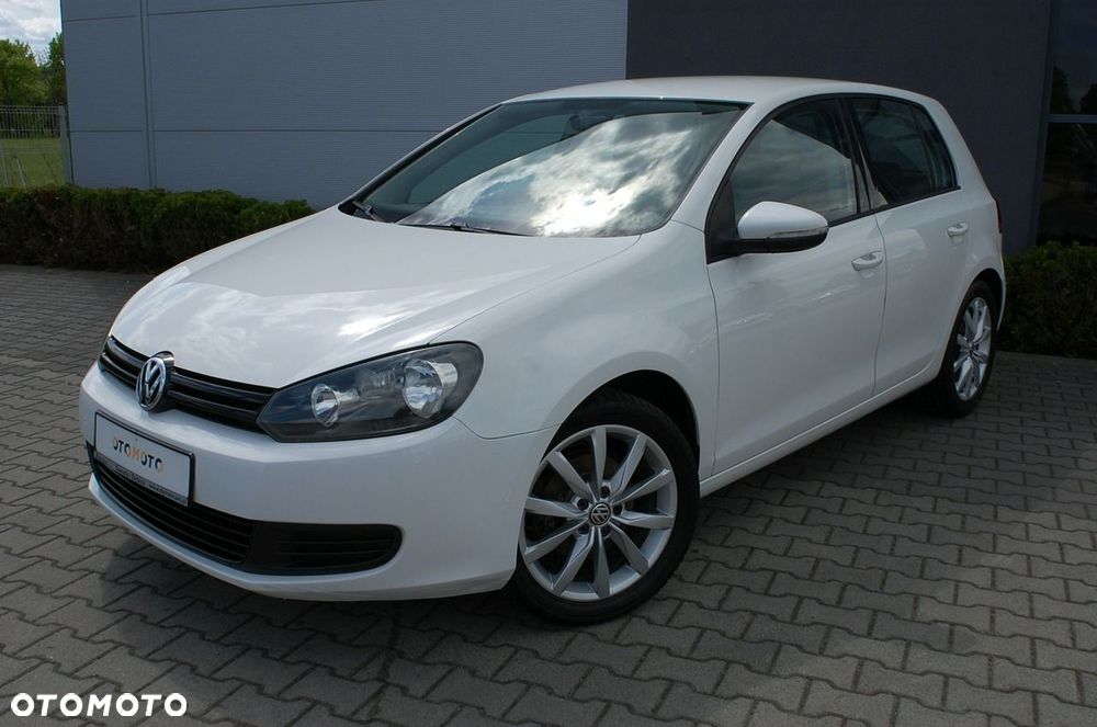 Volkswagen Golf - 16