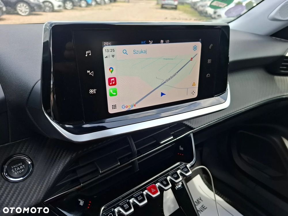 Peugeot 2008 1.2 PureTech Allure S&S EAT8 - 23