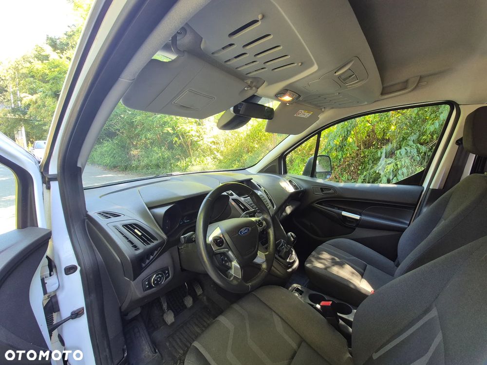 Ford Transit Connect - 14
