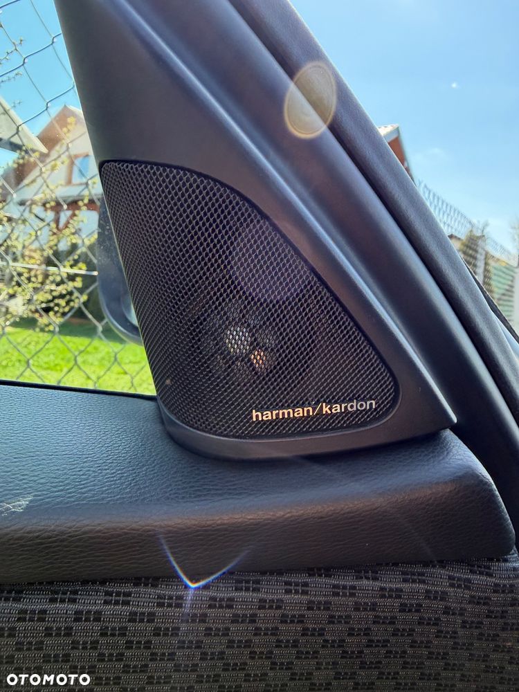 BMW Seria 3 320d DPF Efficient Dynamics Edition - 19