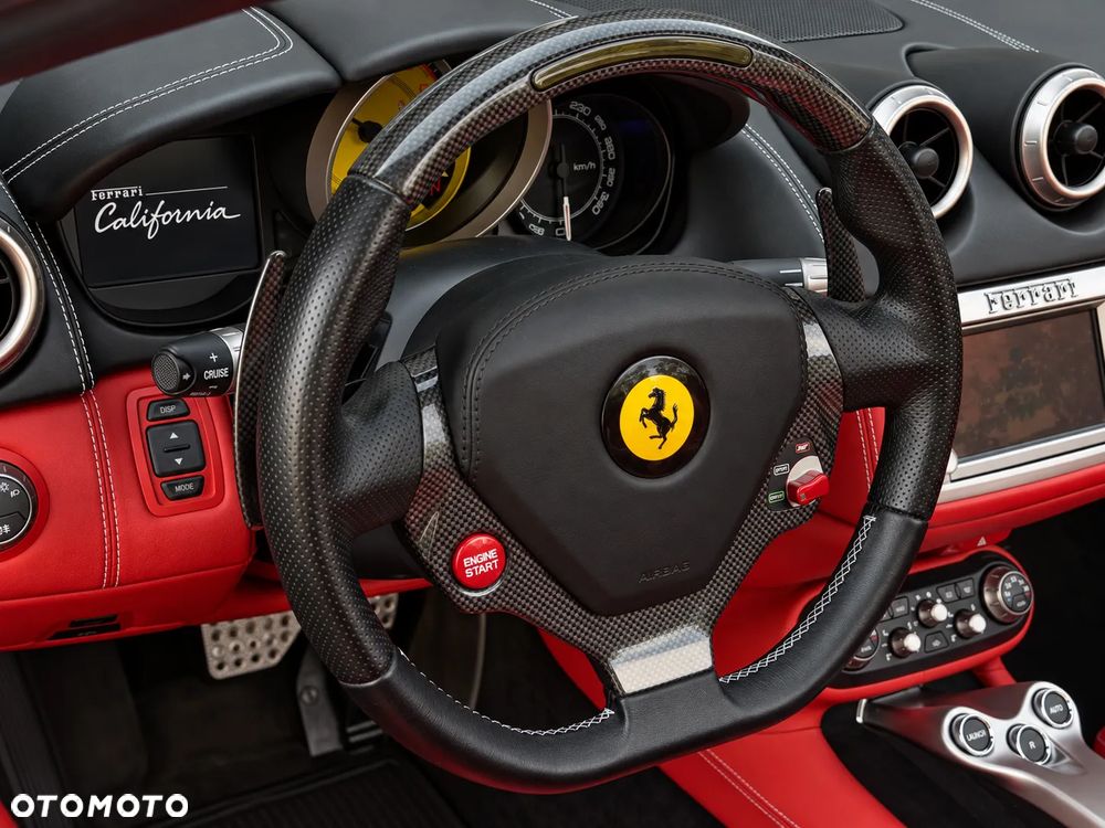 Ferrari California F1 DCT - 16