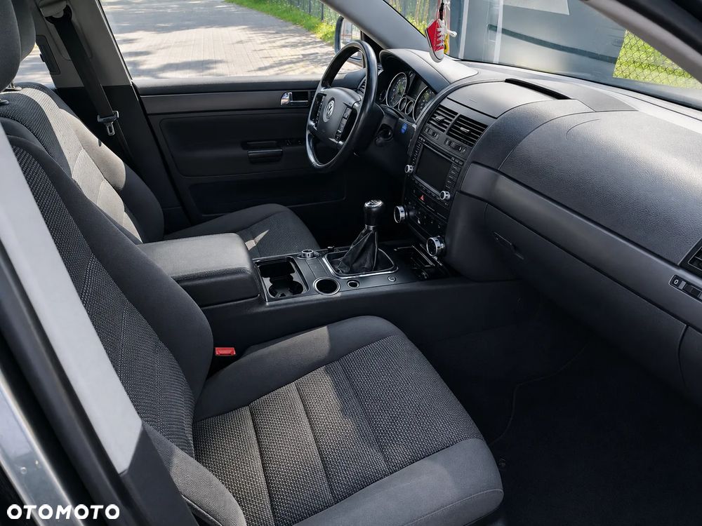 Volkswagen Touareg 2.5 R5 TDI - 5