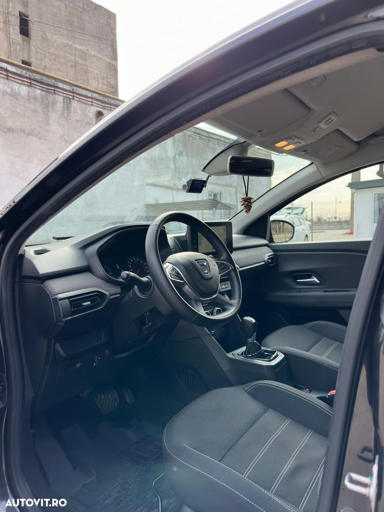 Dacia Logan TCe 90 CVT Comfort - 14