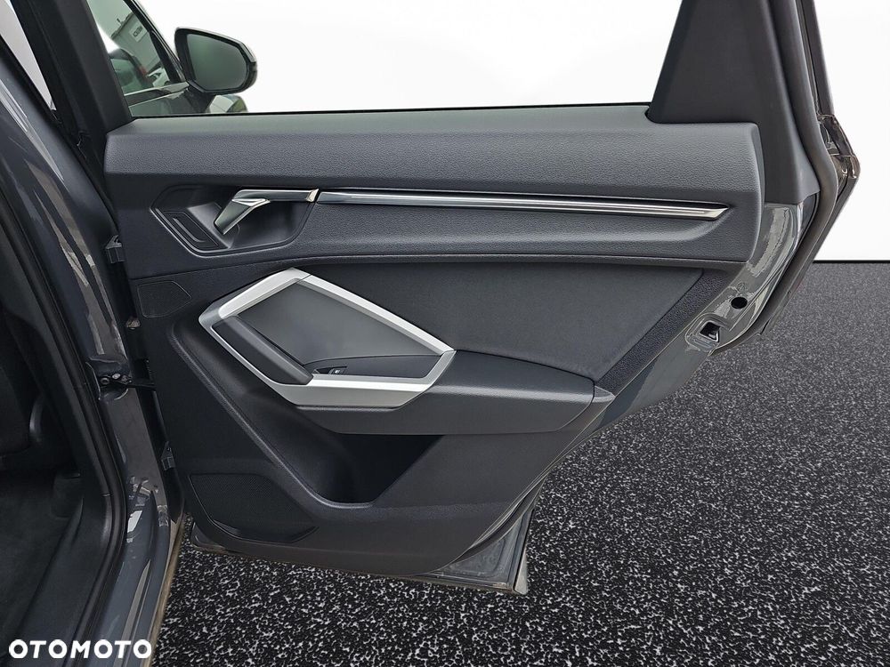 Audi Q3 35 TFSI Advanced S tronic - 24