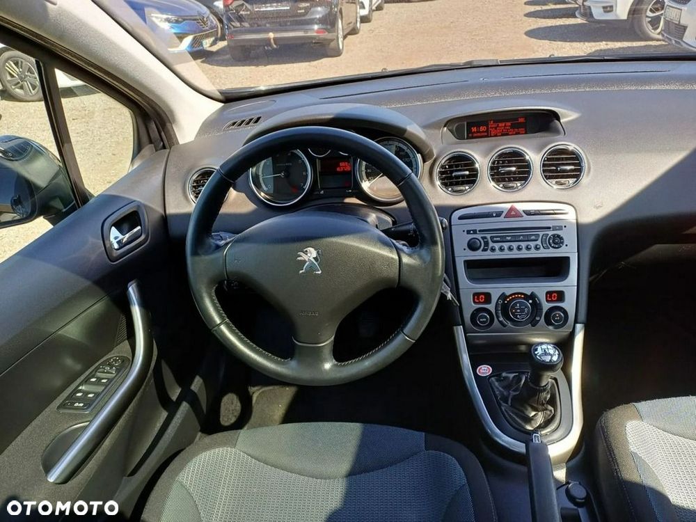 Peugeot 308 120 VTi Premium - 27