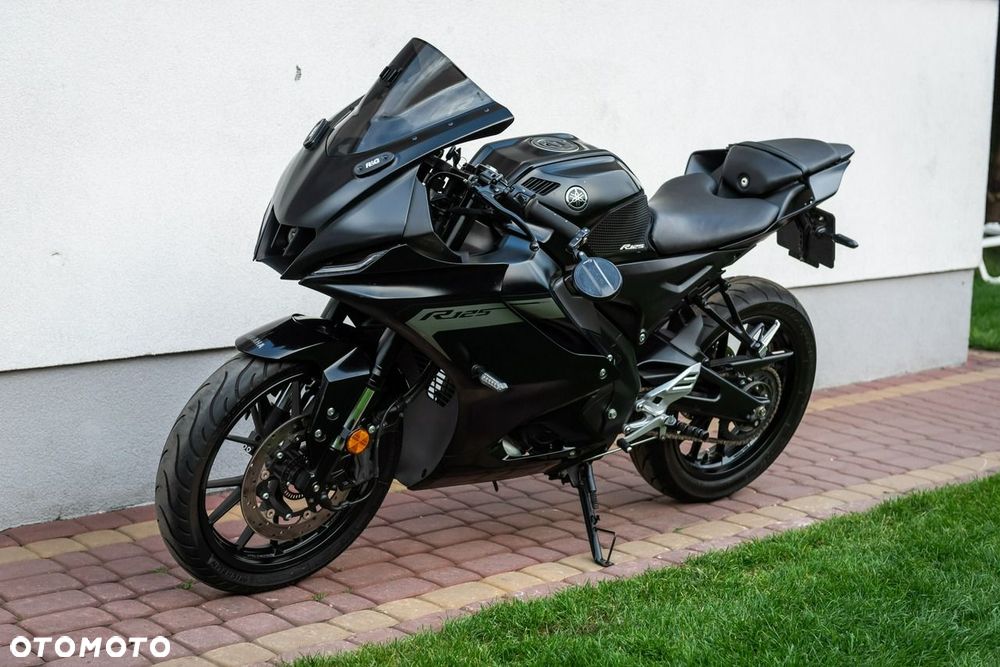 Yamaha YZF - 10