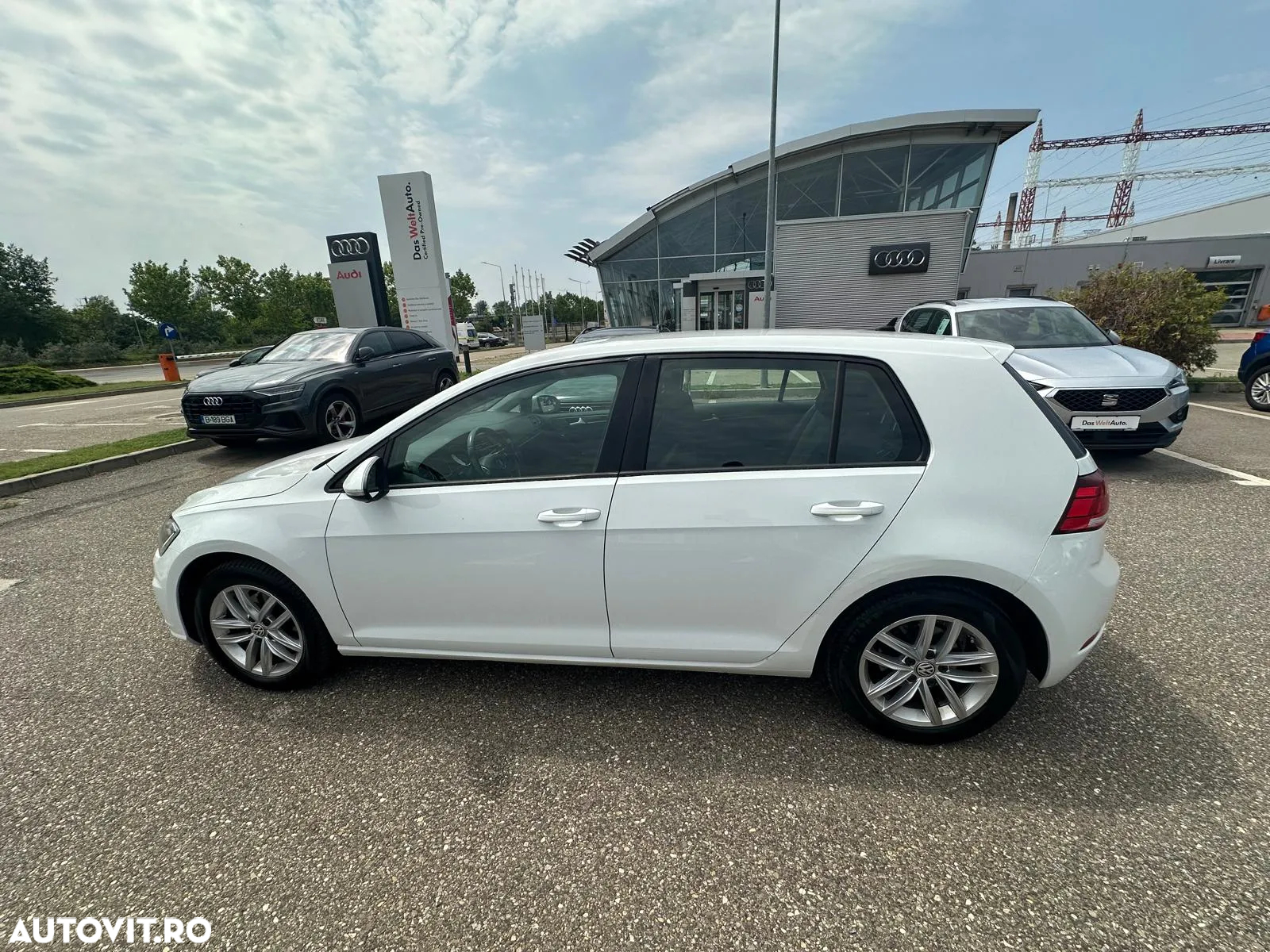 Volkswagen Golf 1.6 TDI DSG Highline - 8