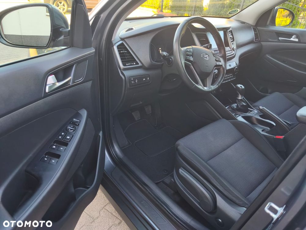 Hyundai Tucson 1.6 Turbo 2WD Style - 10