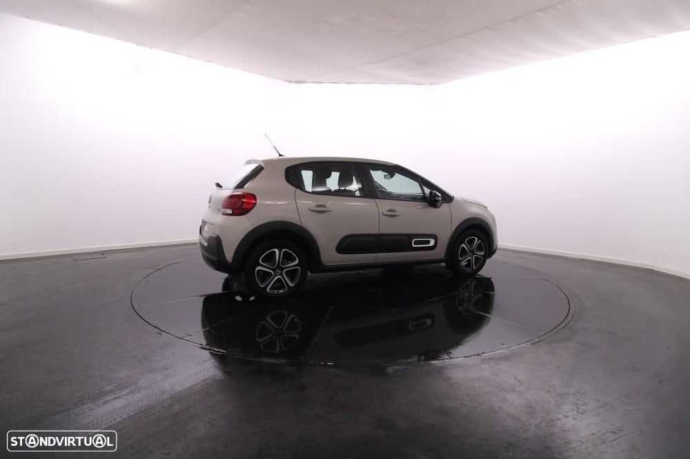 Citroën C3 1.2 PureTech Plus - 8