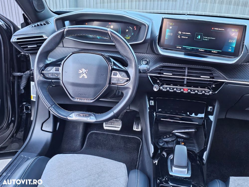 Peugeot 2008 e-2008 GT Line - 6