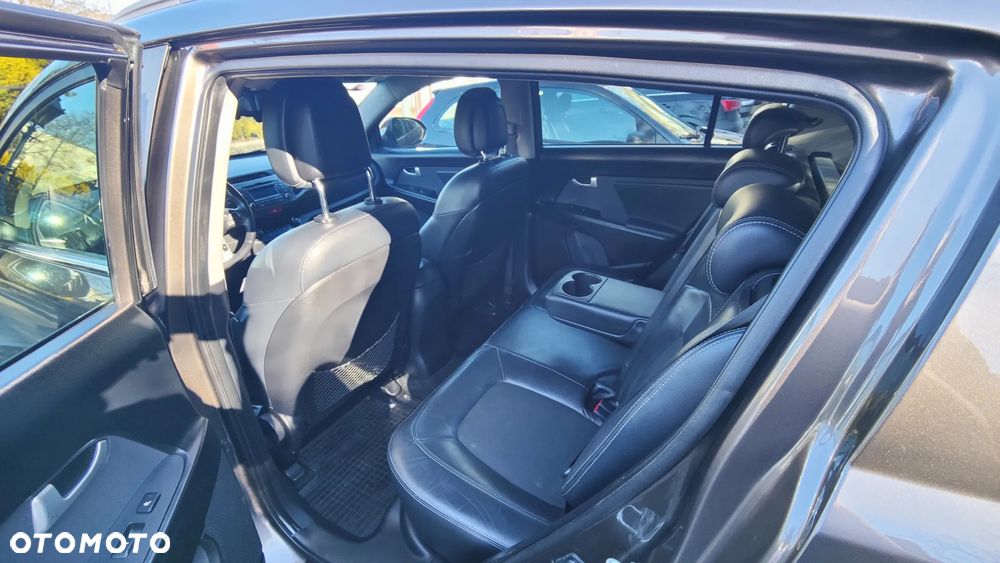 Kia Sportage 2.0 CRDI L 2WD - 11