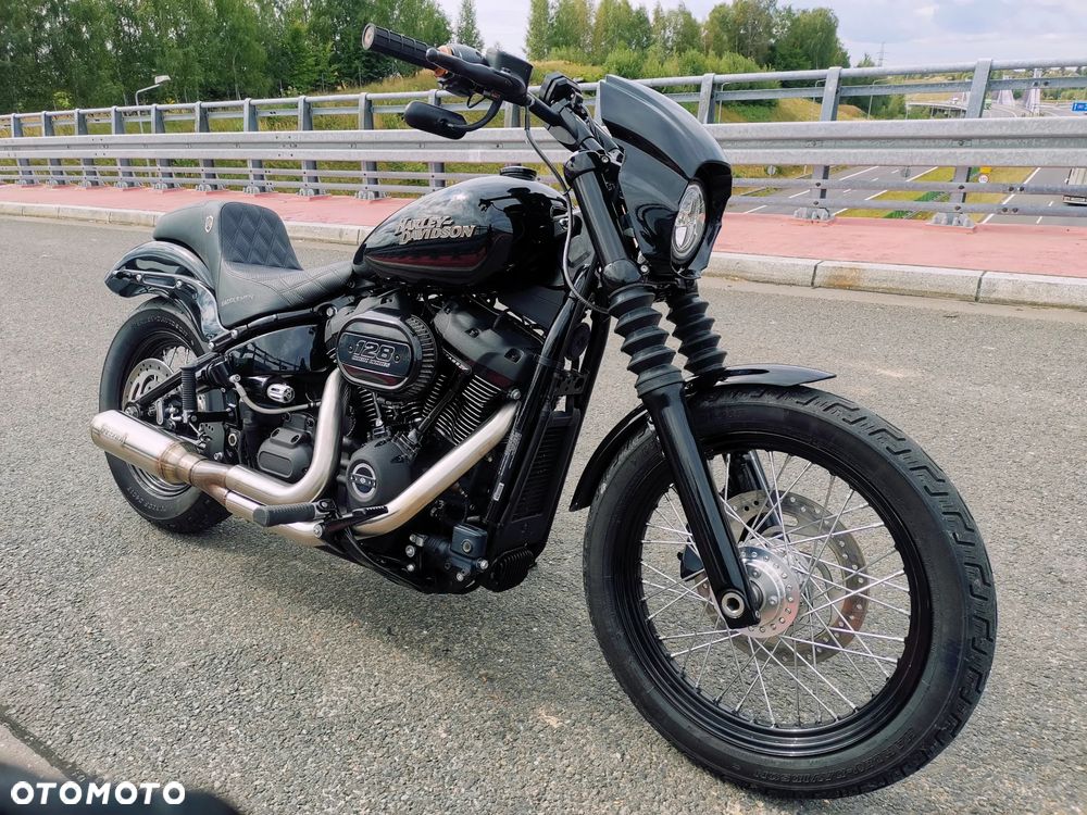 Harley-Davidson Softail Street Bob - 6