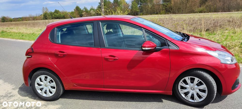 Peugeot 208 - 7