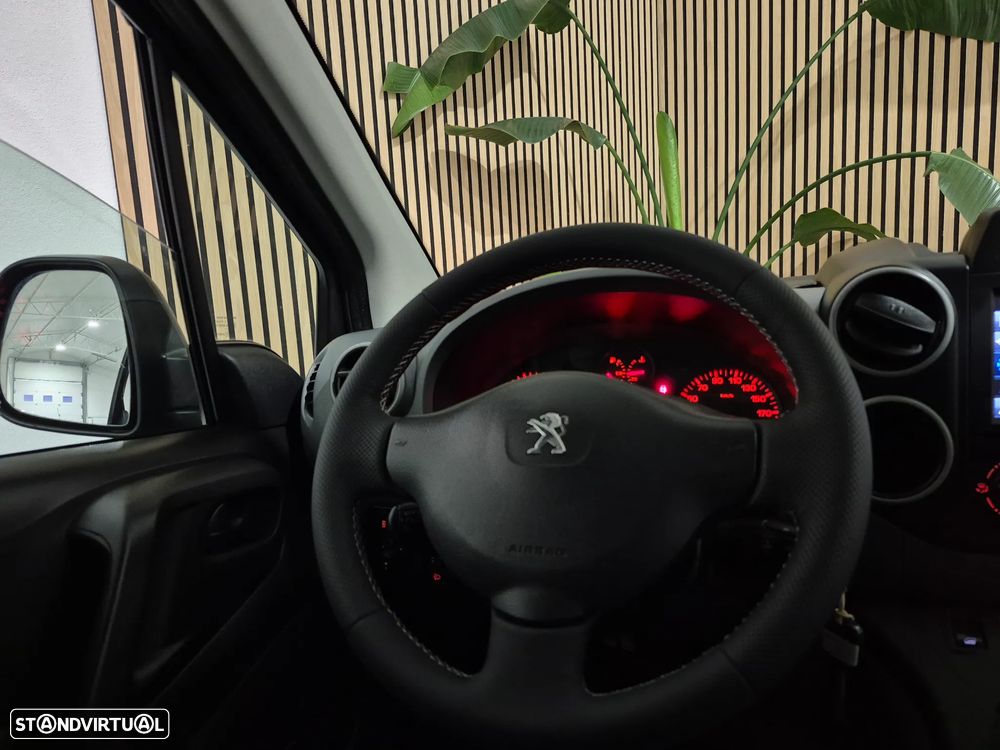 Peugeot Partner Longa - 5 LUG - 1.6HDI | GARANTIA | 130.000KM - 14