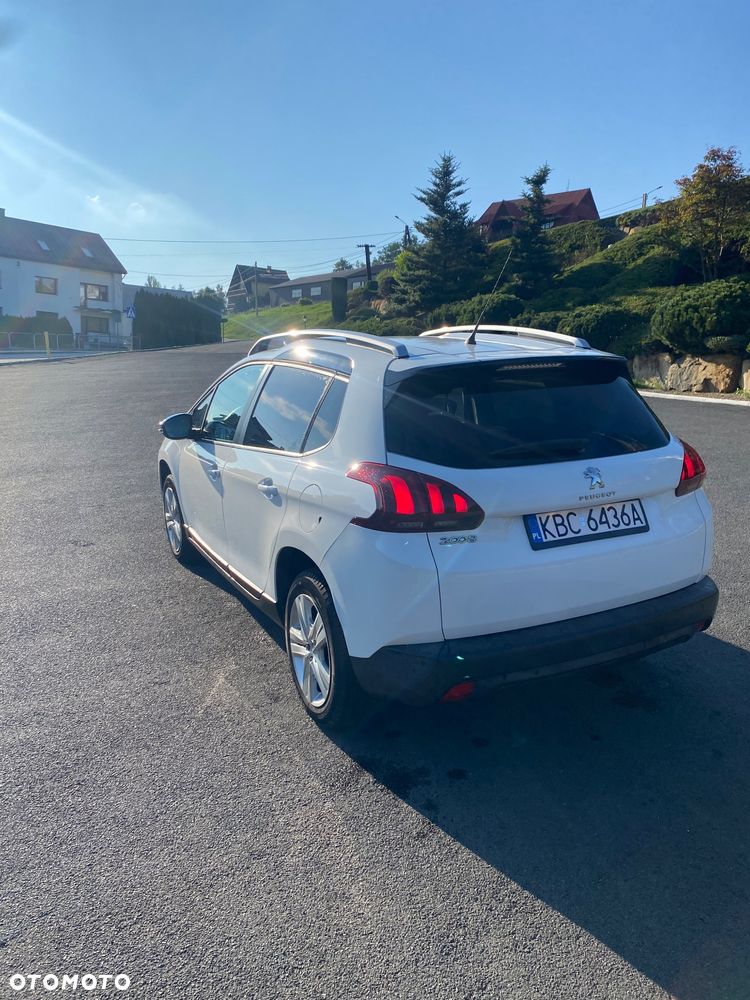 Peugeot 2008 - 4