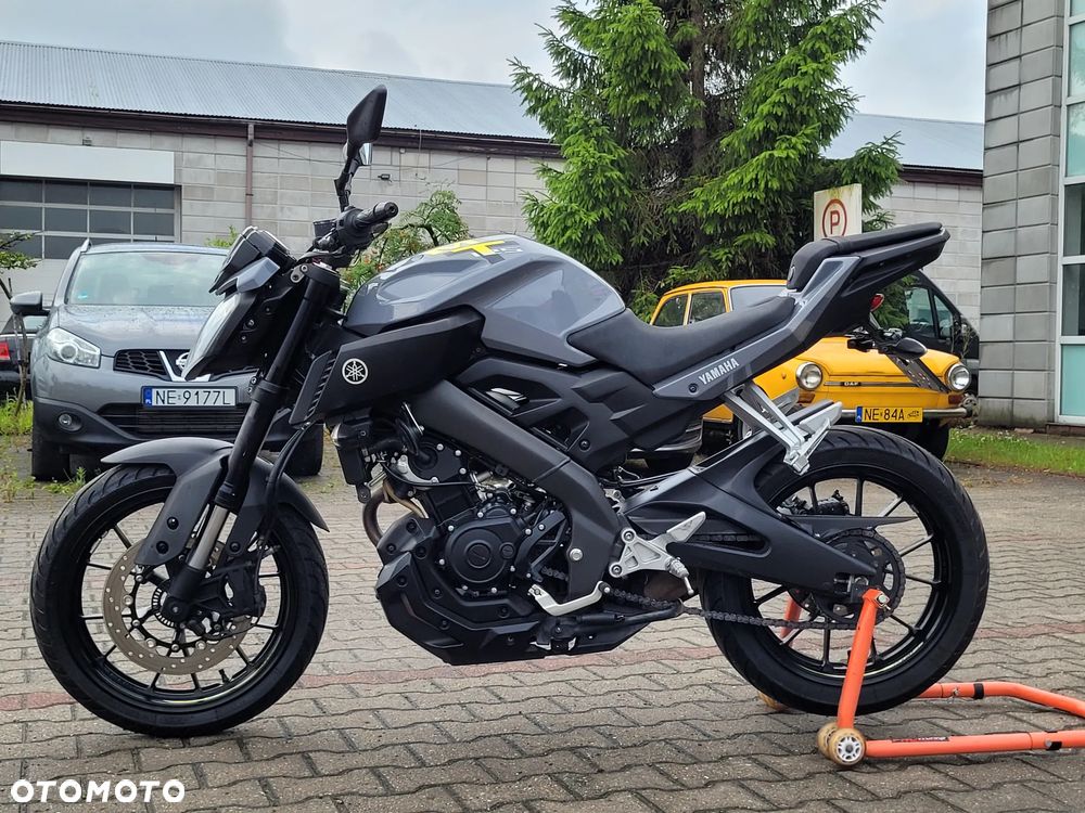 Yamaha MT - 4