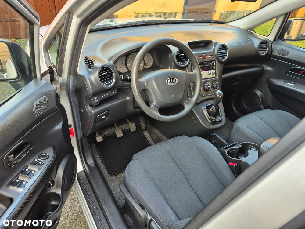 Kia Carens 2.0 CVVT LX Basis - 5