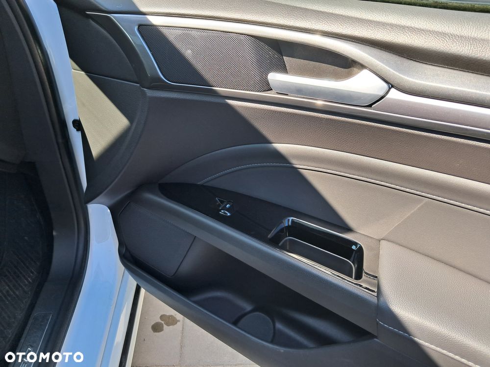 Ford Mondeo 2.0 EcoBlue Business Edition - 13