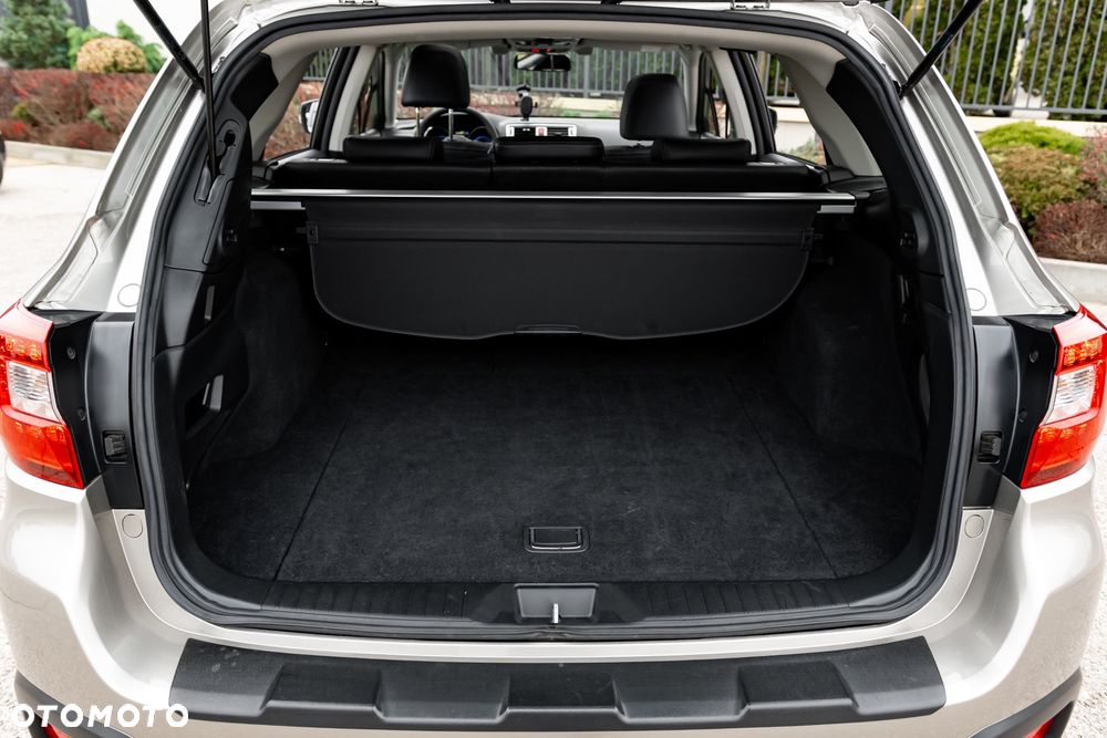 Subaru Outback 2.5RC NAV - 21