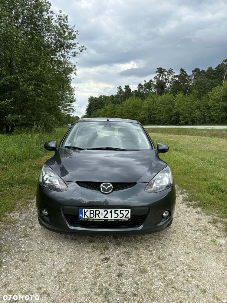 Mazda 2 - 4