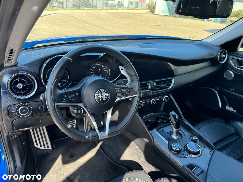 Alfa Romeo Giulia 2.0 Turbo Veloce Q4 - 9