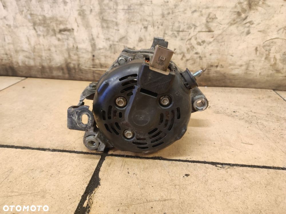 alternator hilux viii 8 2.4 d - 6