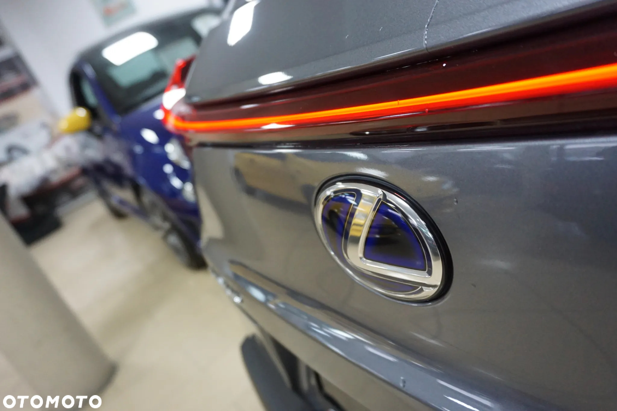 Lexus UX 300e 54.3 kWh Prestige 2WD - 18