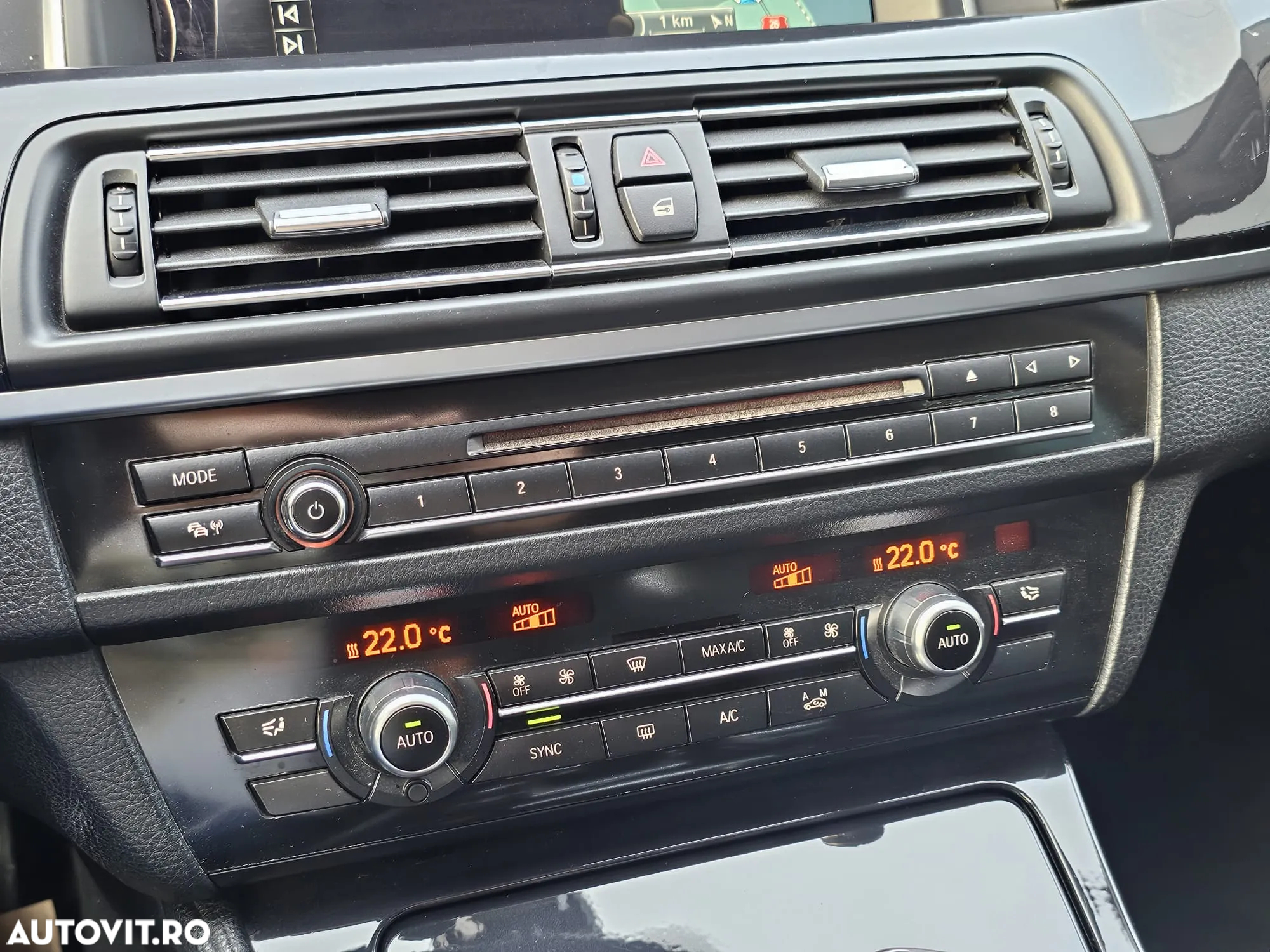 BMW Seria 5 520d Touring Aut. Luxury Line - 13