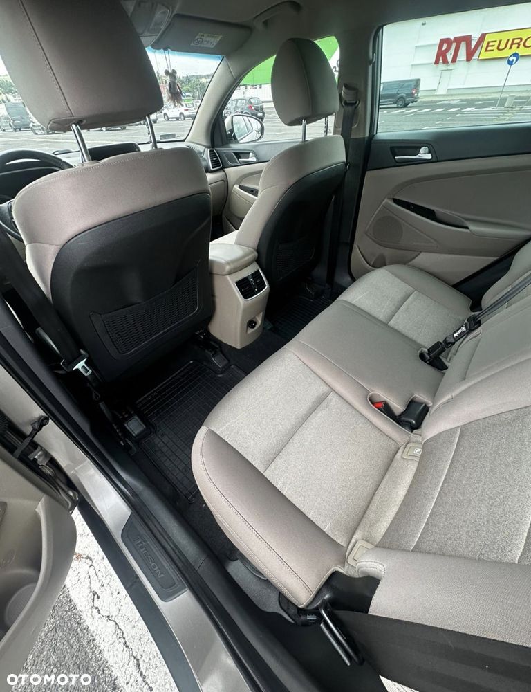 Hyundai Tucson 1.6 CRDi Premium 2WD DCT - 16