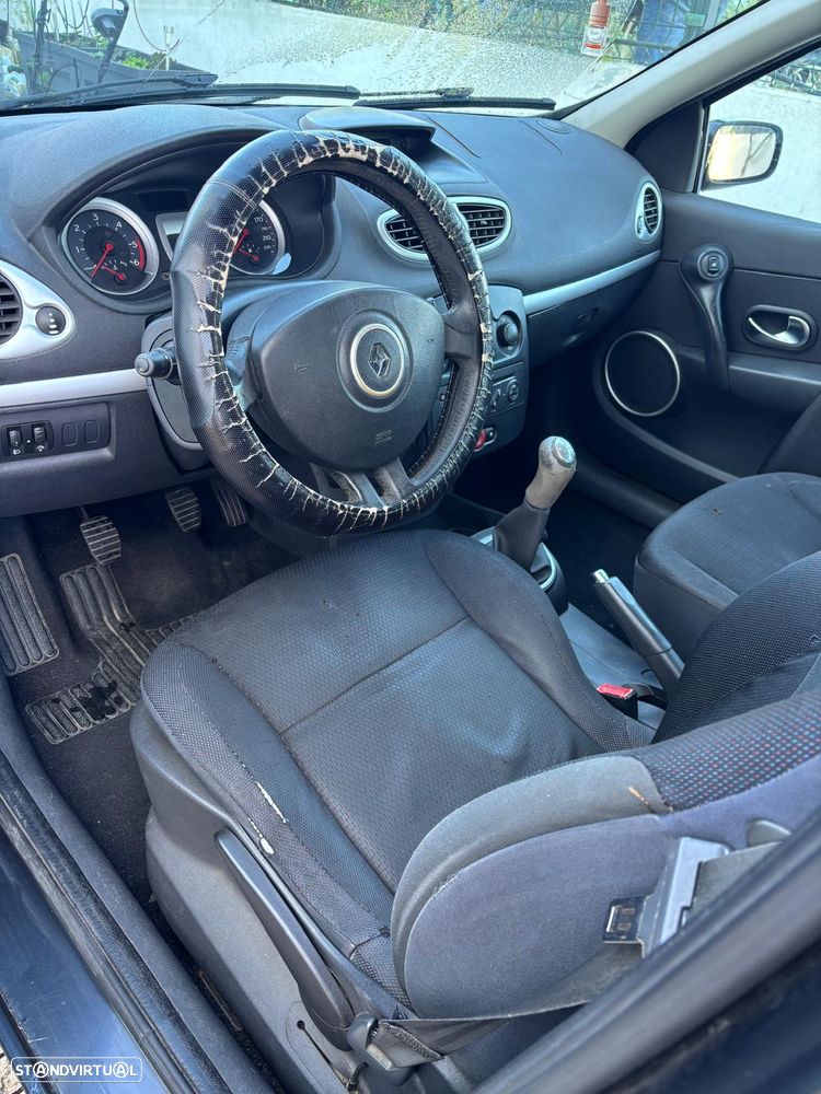 Renault Clio 1.5 dCi Confort - 4