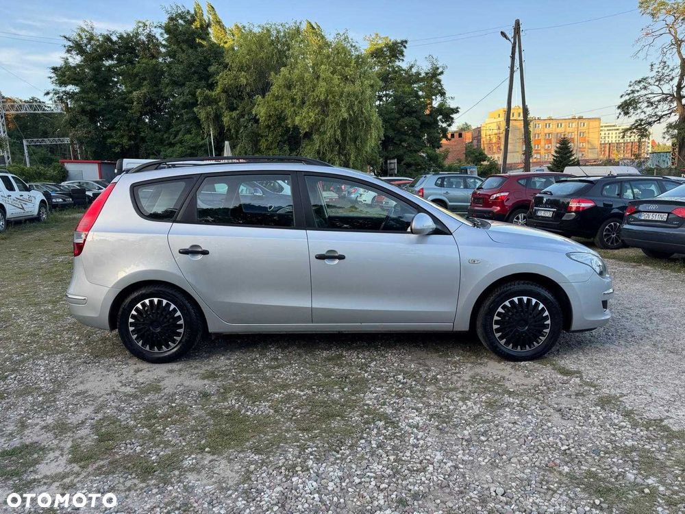 Hyundai I30 2009 photo 2