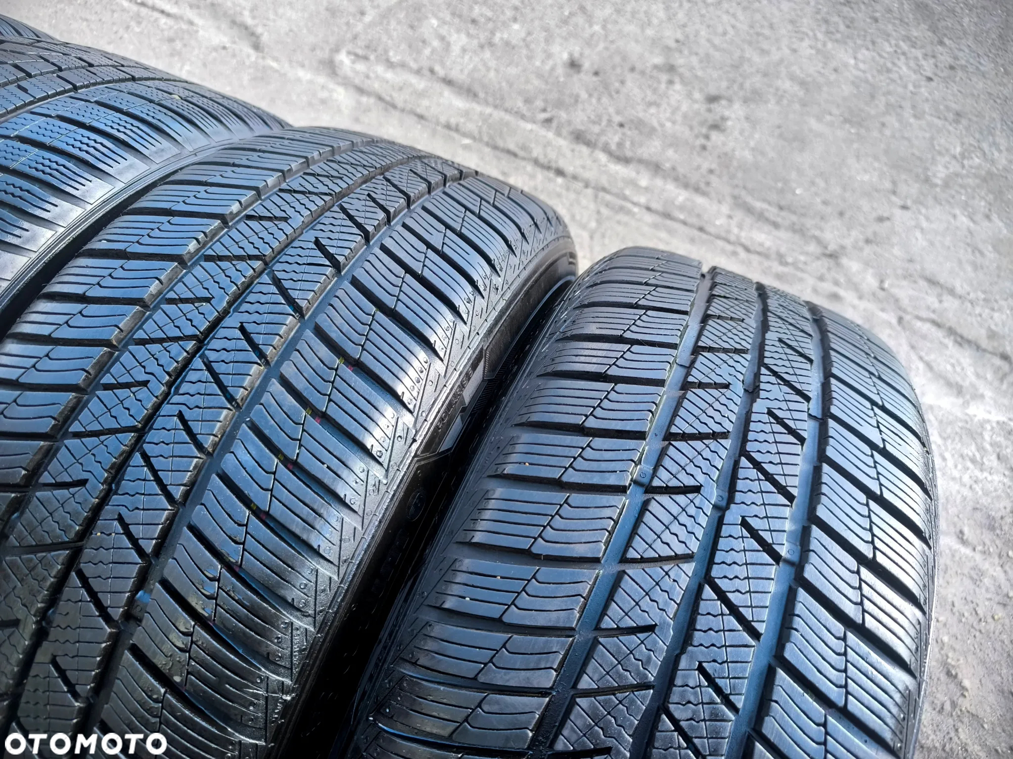 225/50R17 98H Opony Zimowe Zima HANKOO WINTER I*CEPT EVO2 5,5mm 21r. BARUM POLARIS 5 7,5mm 24r. Legnica ALU-RAD 225/50 - 5