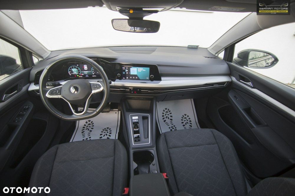 Volkswagen Golf - 24