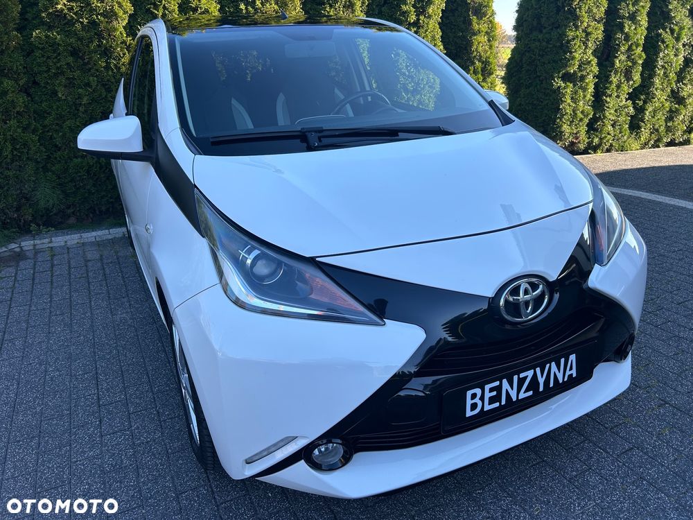 Toyota Aygo x-play touch - 12
