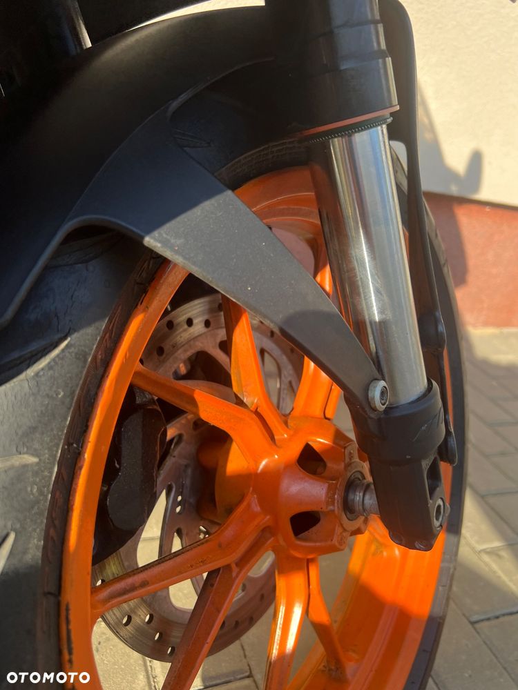 KTM RC 125 - 16