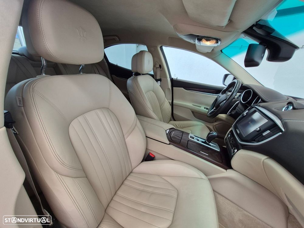 Maserati Ghibli 3.0 V6 S Q4 - 30
