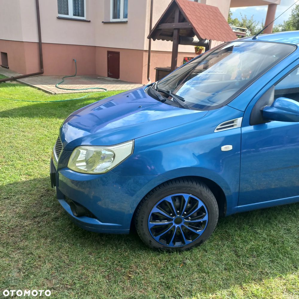 Chevrolet Aveo - 10