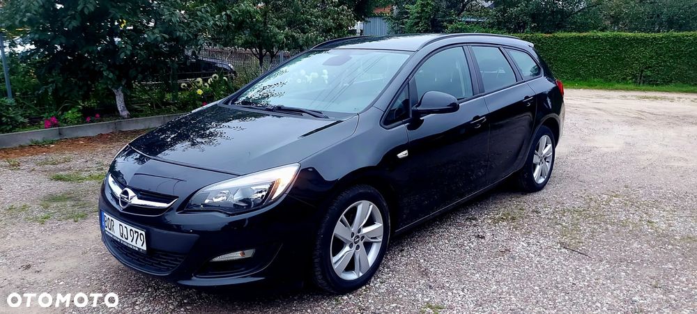 Opel Astra 1.4 Turbo Edition Sport - 2