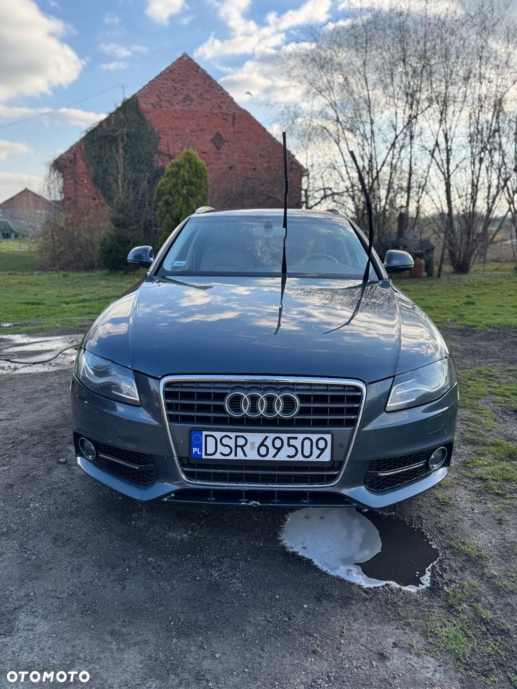 Audi A4 Avant 2.0 TDI DPF - 6