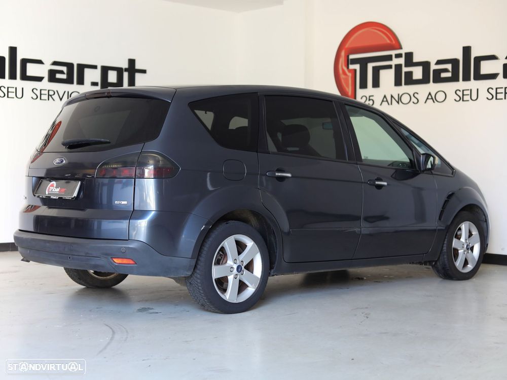 Ford S-Max 2.0 TDCi Titanium 7L - 5