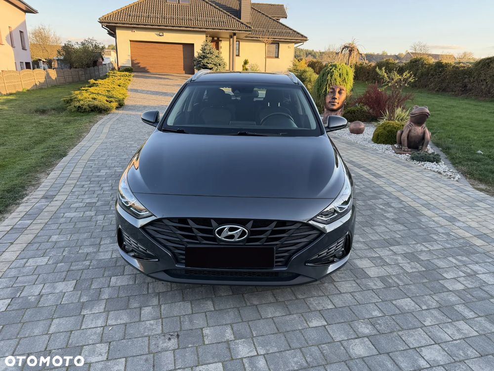 Hyundai i30 1.5 DPI Classic + - 11