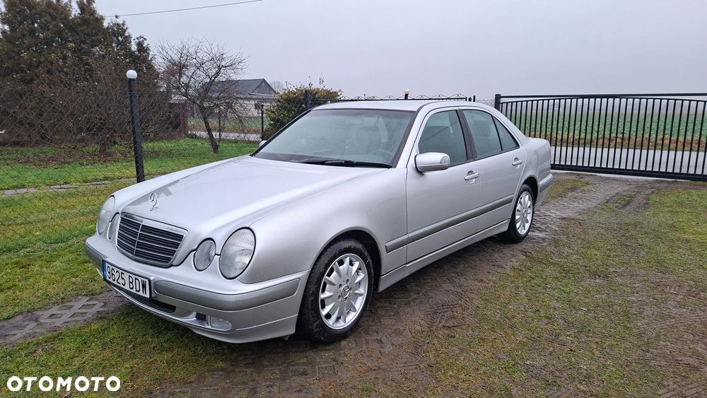 Mercedes-Benz Klasa E 270 CDI Classic - 9