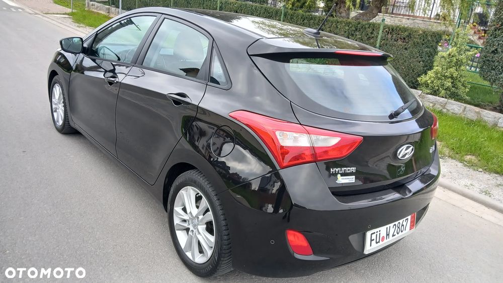Hyundai i30 blue 1.6 GDI Style - 6