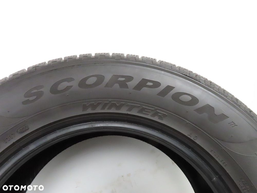 2x 235/65R17 OPONY ZIMOWE Pirelli Scorpion Winter 104H AO - 3