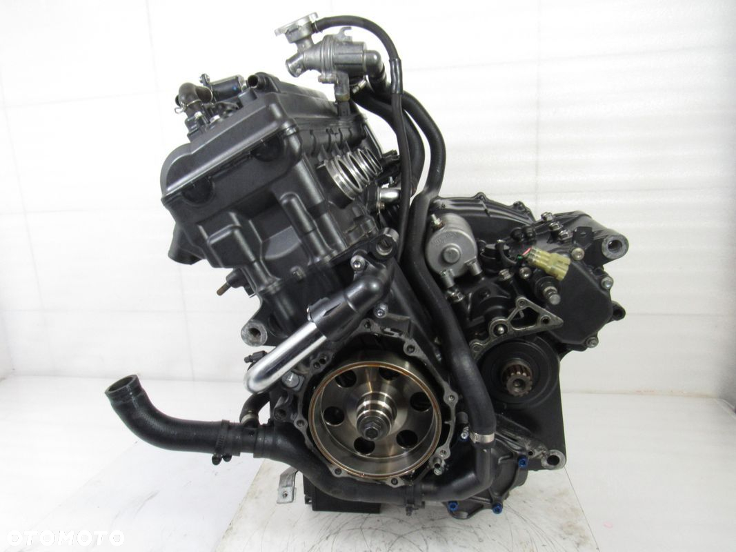 Silnik + koło magnesowe Honda CB 1000 R, 08r ABS SC60 - 6