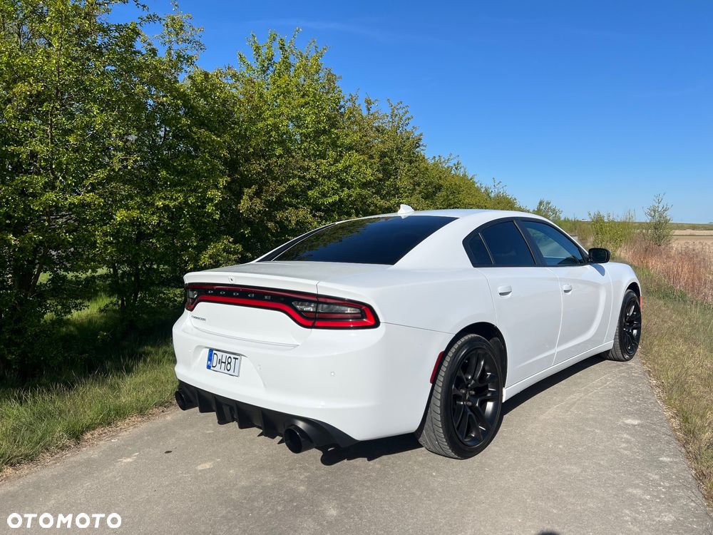 Dodge Charger 3.6 GT - 4