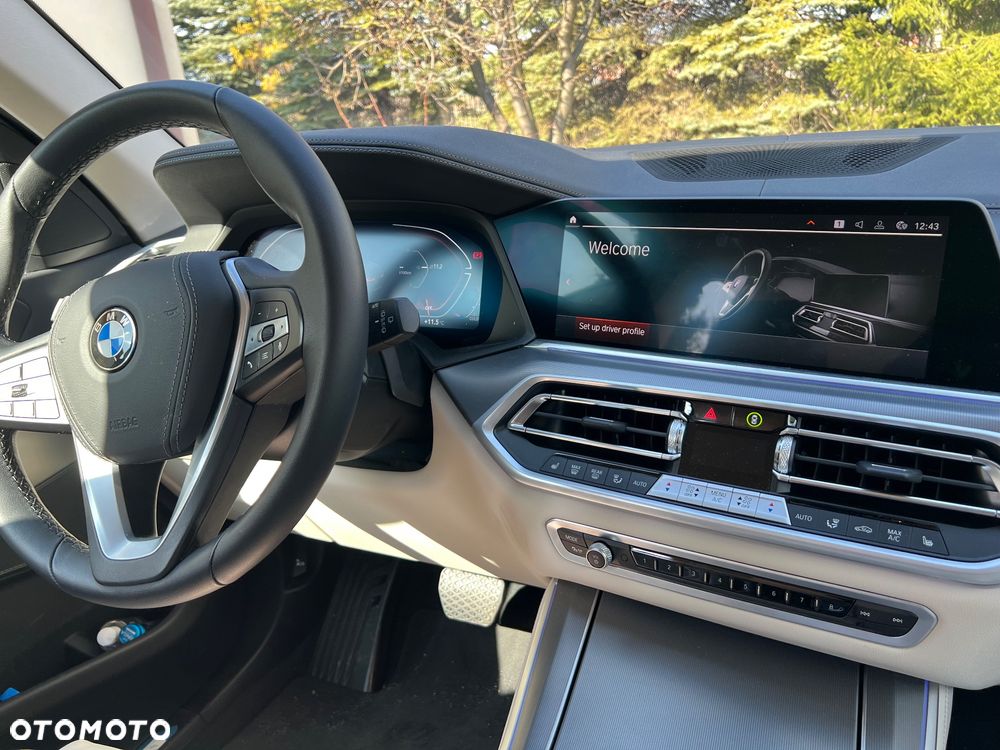 BMW X5 xDrive40i - 22